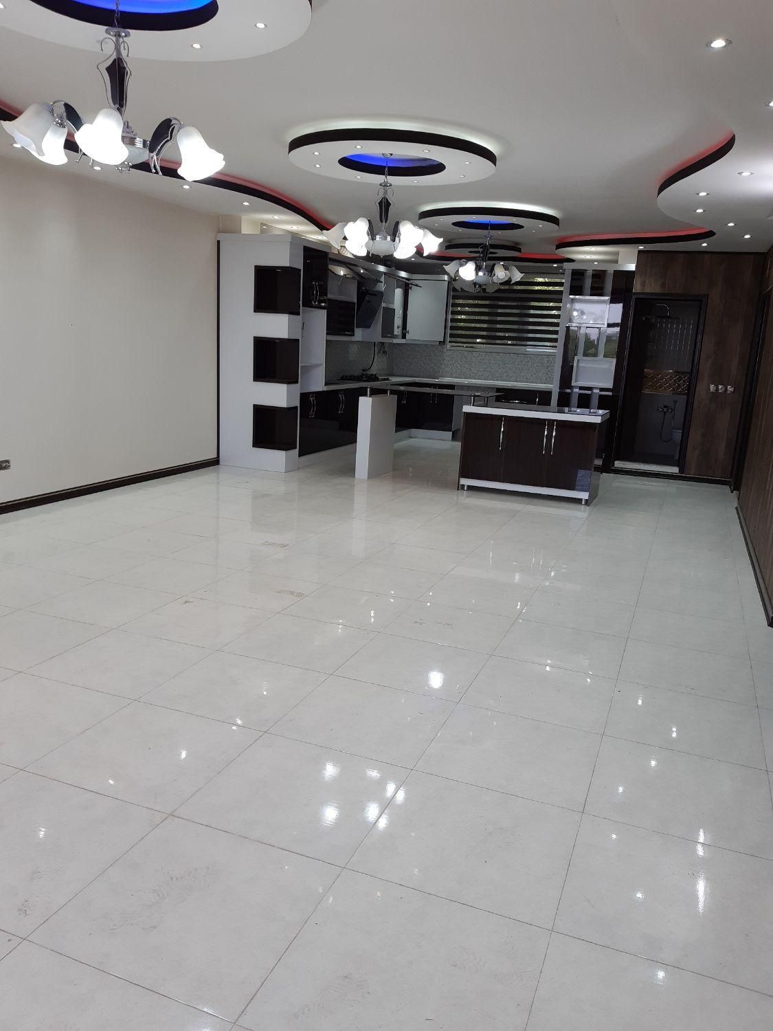 اپارتمان 130متری شیک..|اجارهٔ آپارتمان|فلاورجان, |دیوار