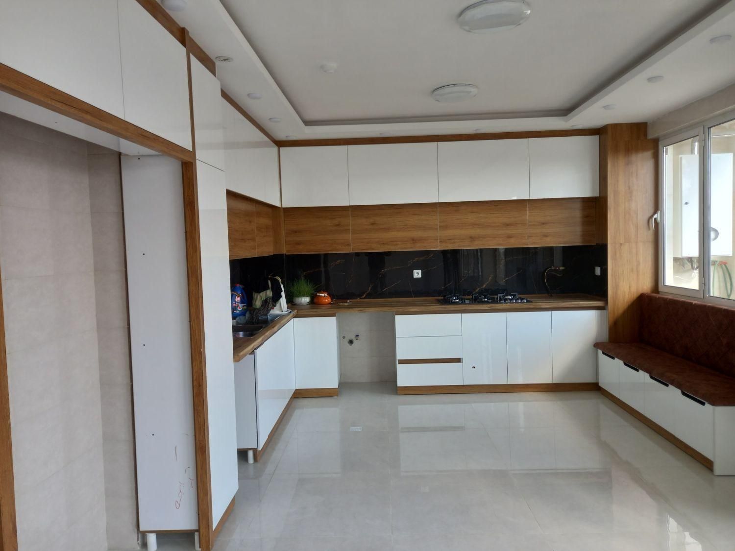 کابینت .کمد دیواری.میز تلویزیون نصب قرنیز|خدمات پیشه و مهارت|شهرکرد, |دیوار