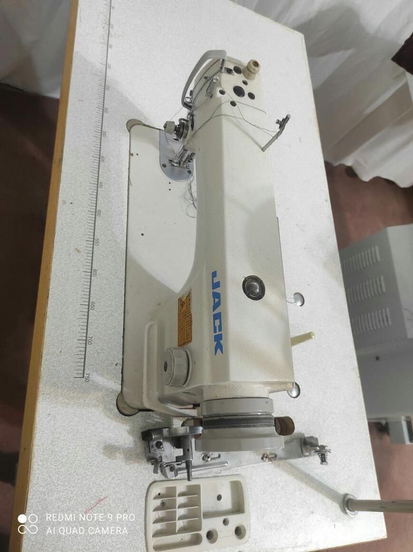 چرخ خیاطی کارگاهی|چرخ خیاطی و ریسندگی|فولادشهر, A6|دیوار