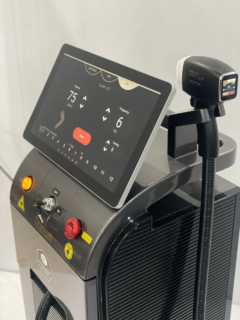 فروش لیزر تیتانیوم km و df اصل لیزر موهای زائد|پزشکی|شیراز, فرهنگ شهر|دیوار