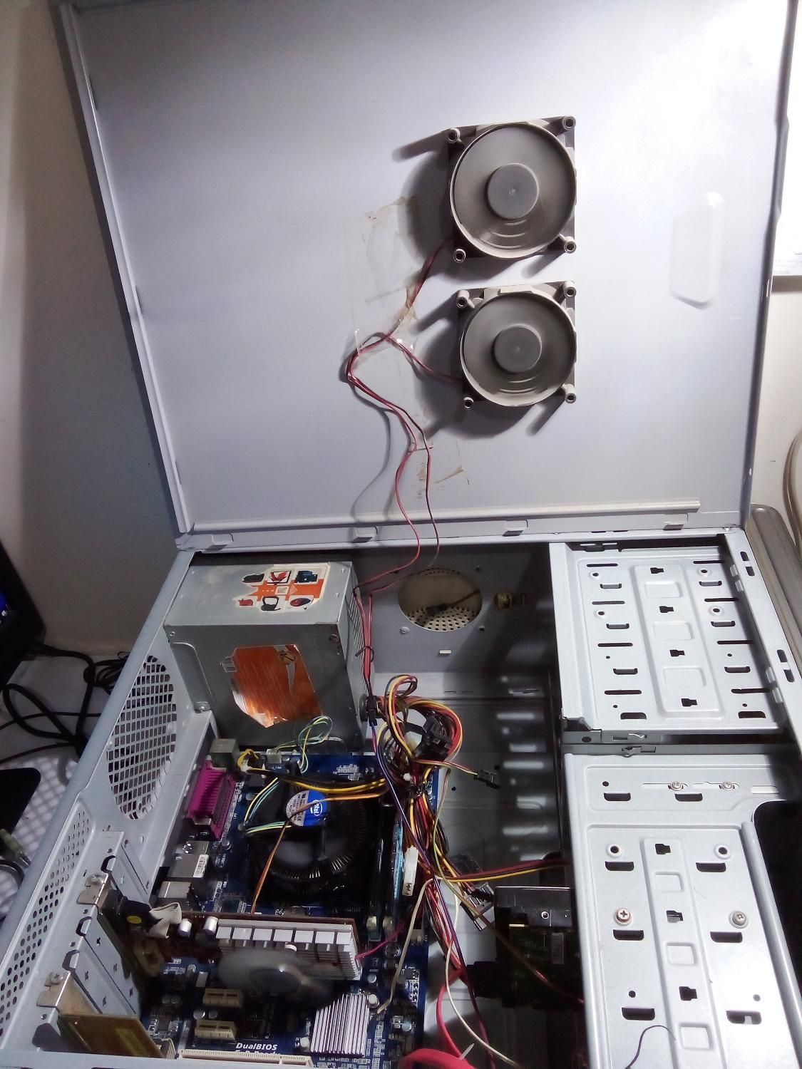 کیس کامپیوتر 8 گیگ رم cpu i3 گرافیک 2|رایانه رومیزی|زاهدان, |دیوار