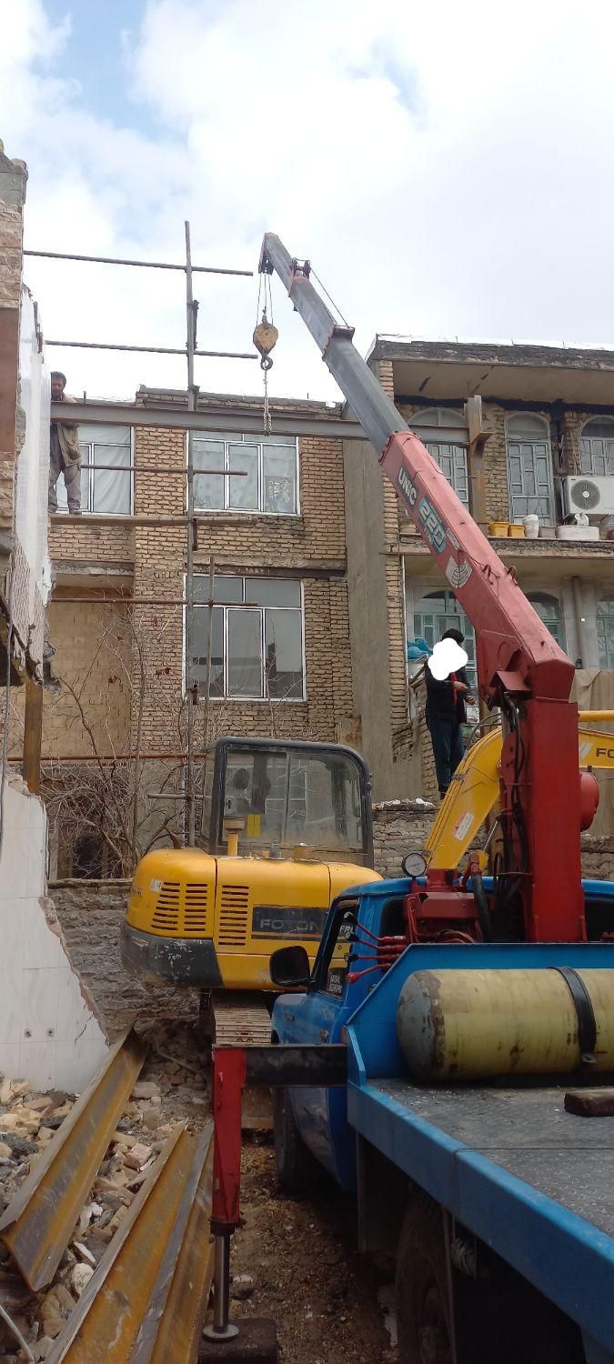 جرثقیل نیسان|خدمات حمل و نقل|کرمانشاه, |دیوار