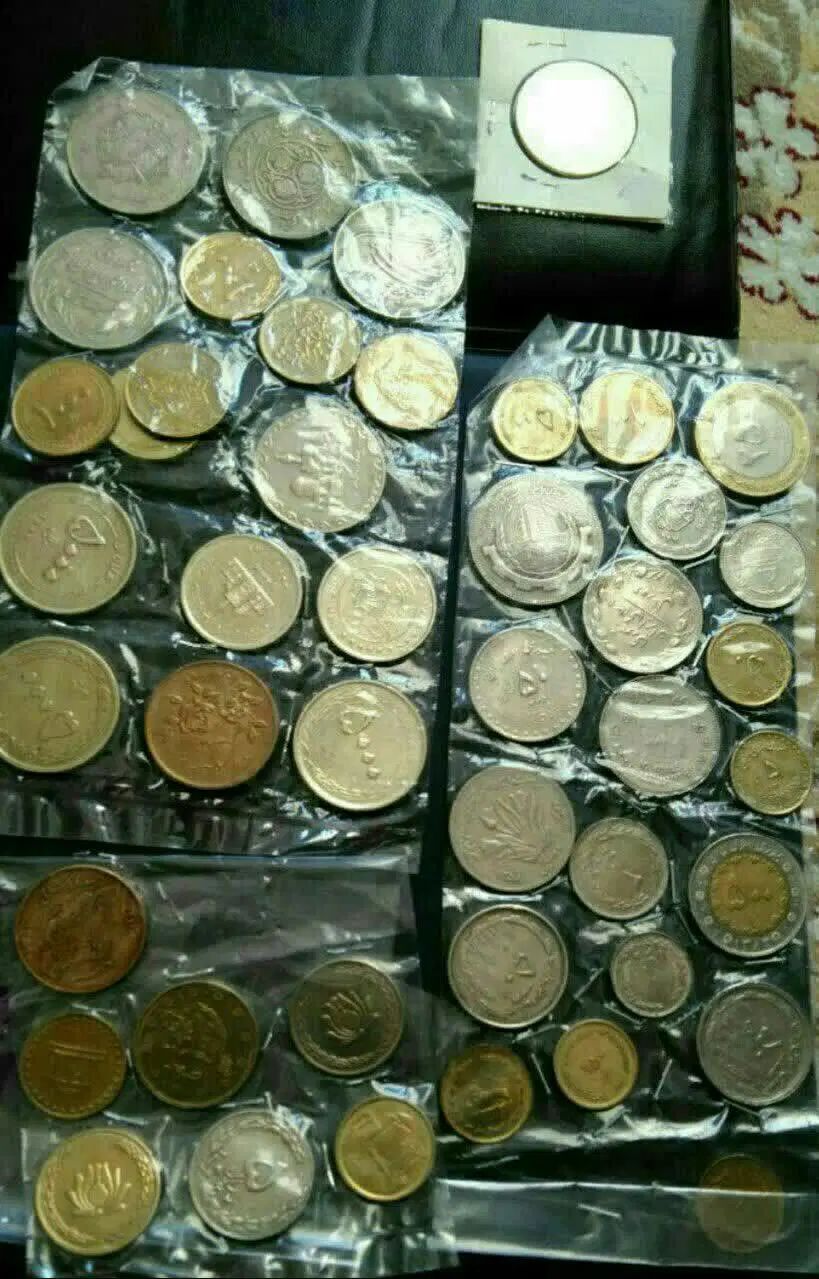 نمونه سکه ضرب جمهوری|کلکسیون سکه، تمبر، اسکناس|اصفهان, آفاران|دیوار