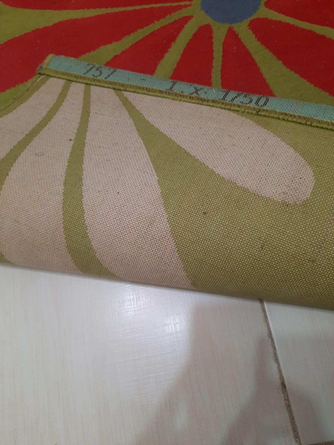 فرش فانتزی یک در یک و نیم متری|فرش|رشت, منظریه|دیوار