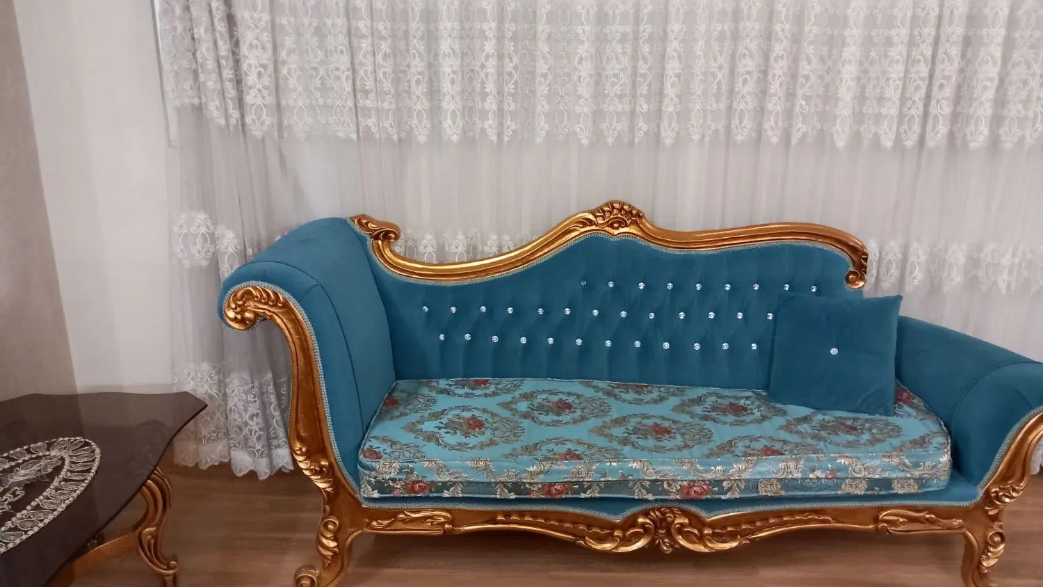 مبل ۱۰نفربامیزنیمه استیل سالم|مبلمان خانگی و میز عسلی|مشهد, طلاب|دیوار