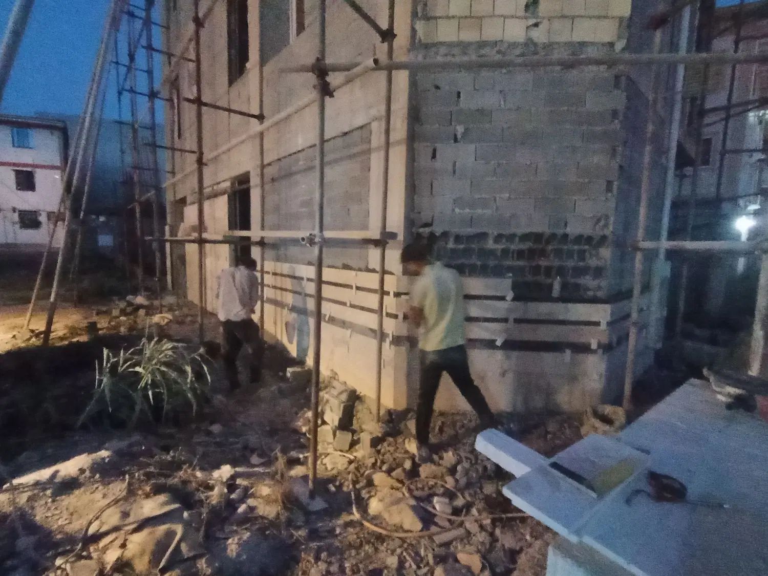 نیازمند پروانه نظارت مهندس معمار ،گیلان|استخدام معماری، عمران و ساختمانی|رشت, پارک شهر|دیوار