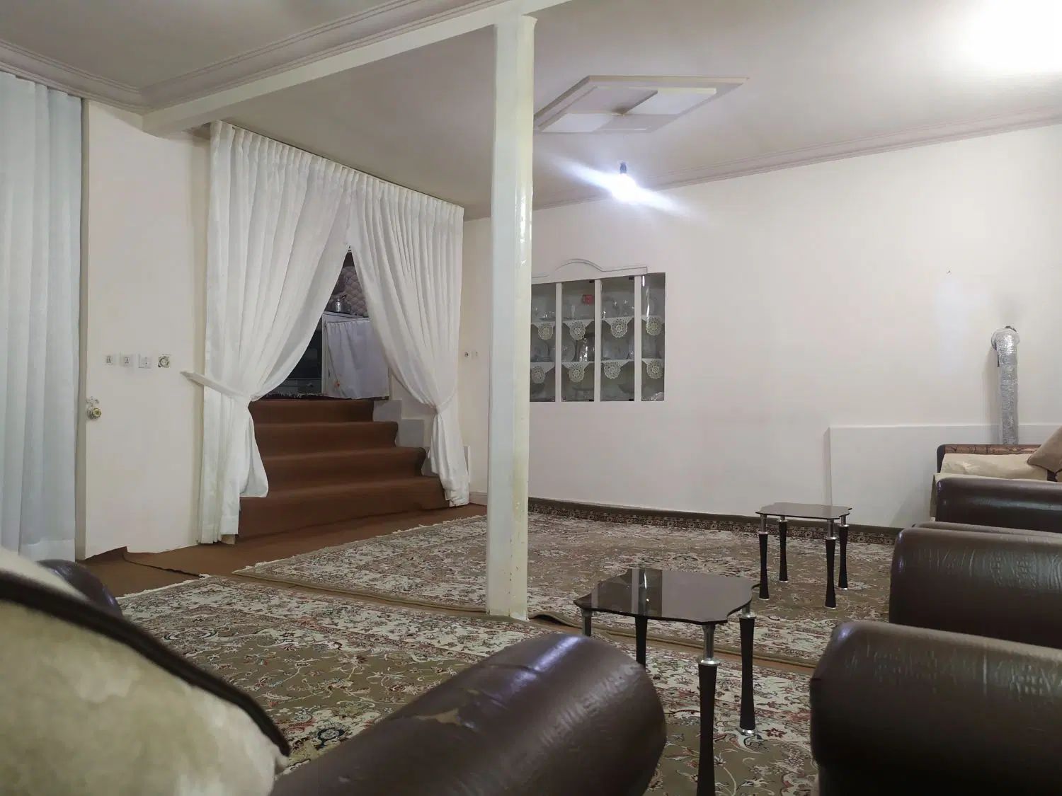 اجاره منزل نزدیک حرم تمیز شخصی|اجارهٔ کوتاه‌مدت آپارتمان و سوئیت|مشهد, مصلی (کارمندان اول)|دیوار