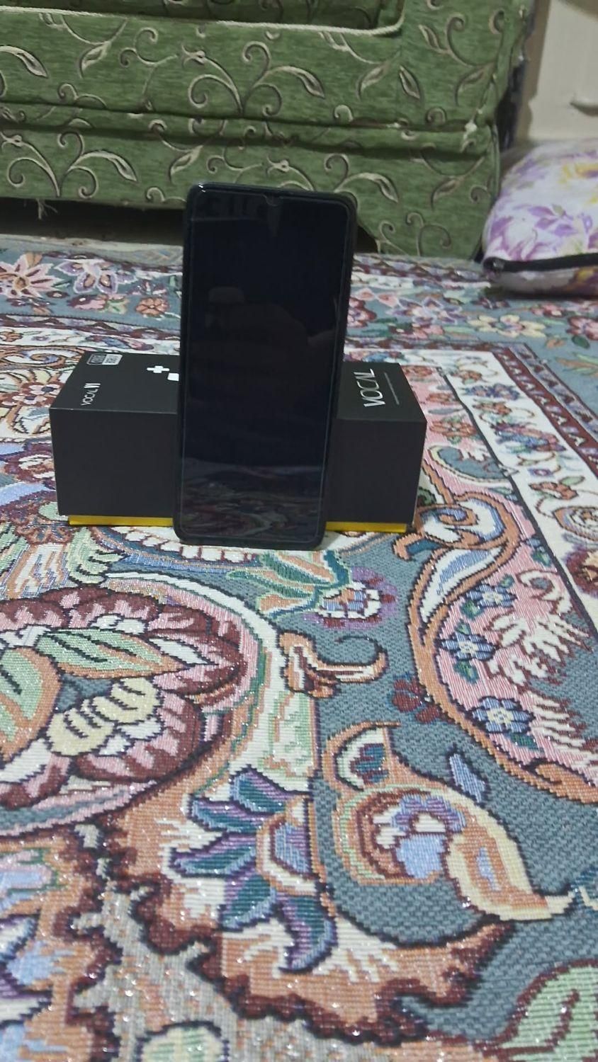 وکال v1 plus با حافظهٔ ۱۲۸ گیگابایت|موبایل|تهران, تهرانپارس غربی|دیوار