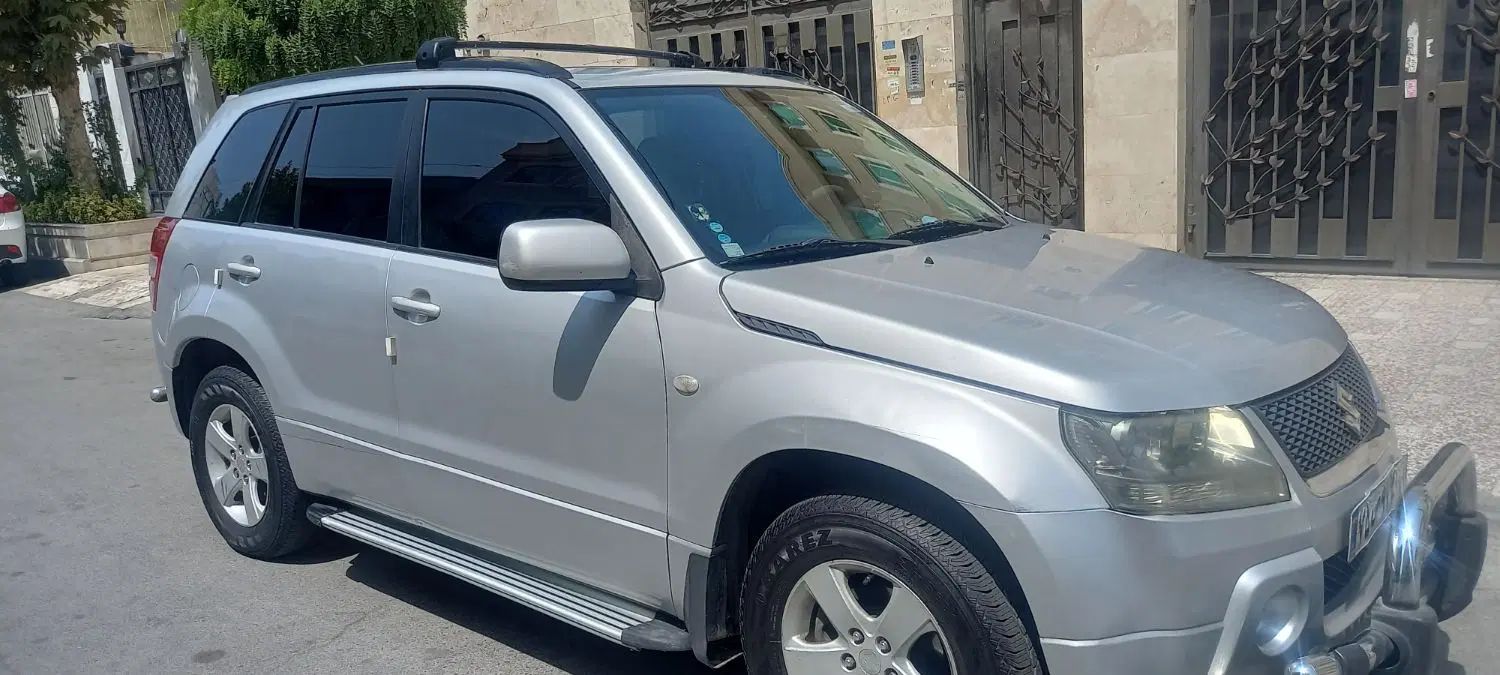 سوزوکی گرند ویتارا دنده‌ای کلاس2000cc، ۸مدل2009|خودرو سواری و وانت|مشهد, وکیل‌آباد|دیوار