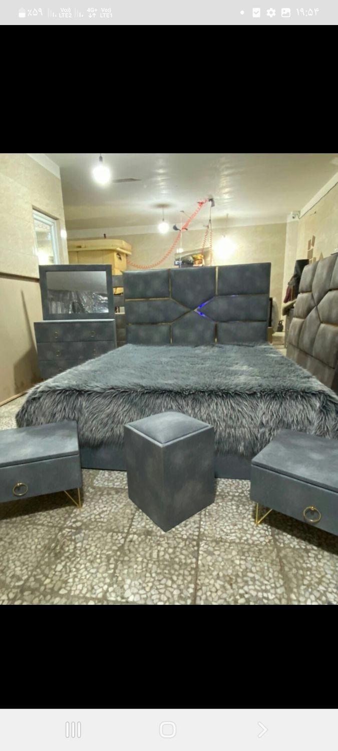 تخت دو نفره عروس گلد|تخت و سرویس خواب|کاشان, باغ ماجد|دیوار