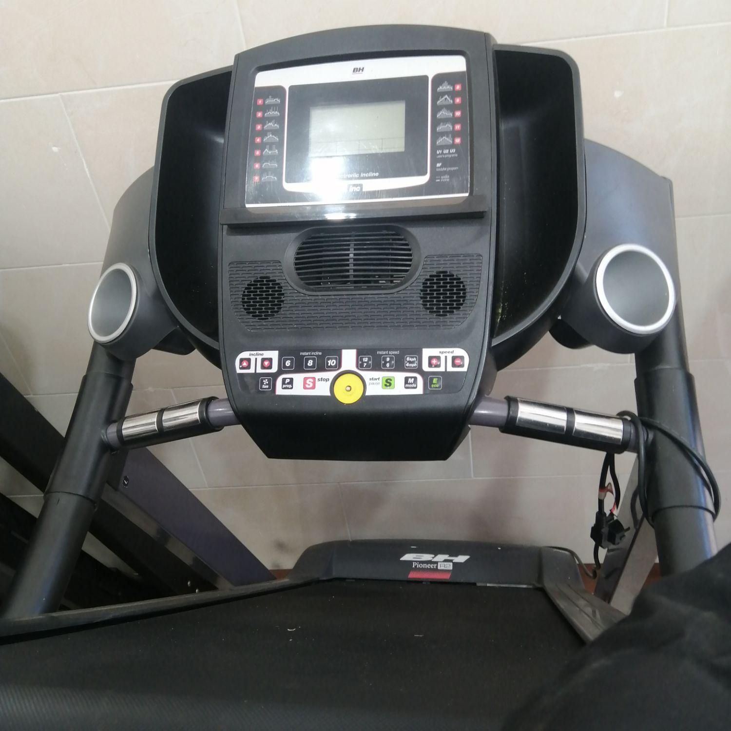 تردمیل استوکBH اسپانیا/شیب برقی/تحمل130kg|تجهیزات ورزشی|بوکان, |دیوار