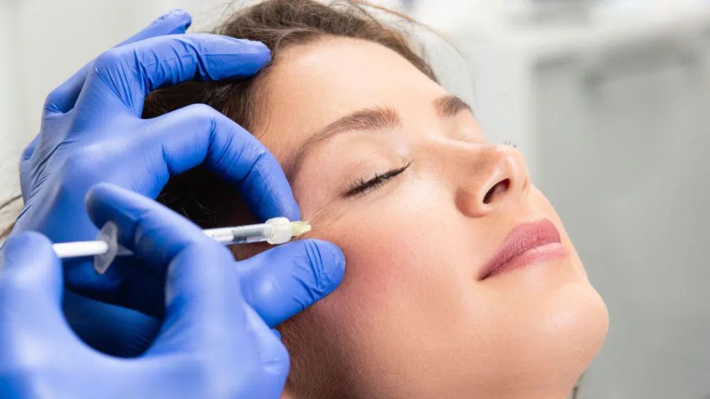 فروش فیلر و بوتاکس و انواع محصولات زیبایی|خدمات آرایشگری و زیبایی|تبریز, |دیوار