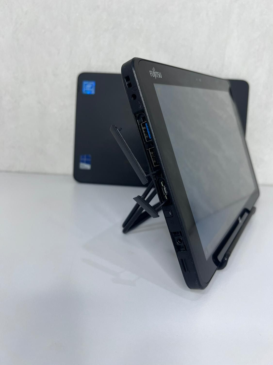 تبلت ویندوزی همراه باشارژرفابریکی +پورت مستقیم usb|تبلت|بندرعباس, |دیوار
