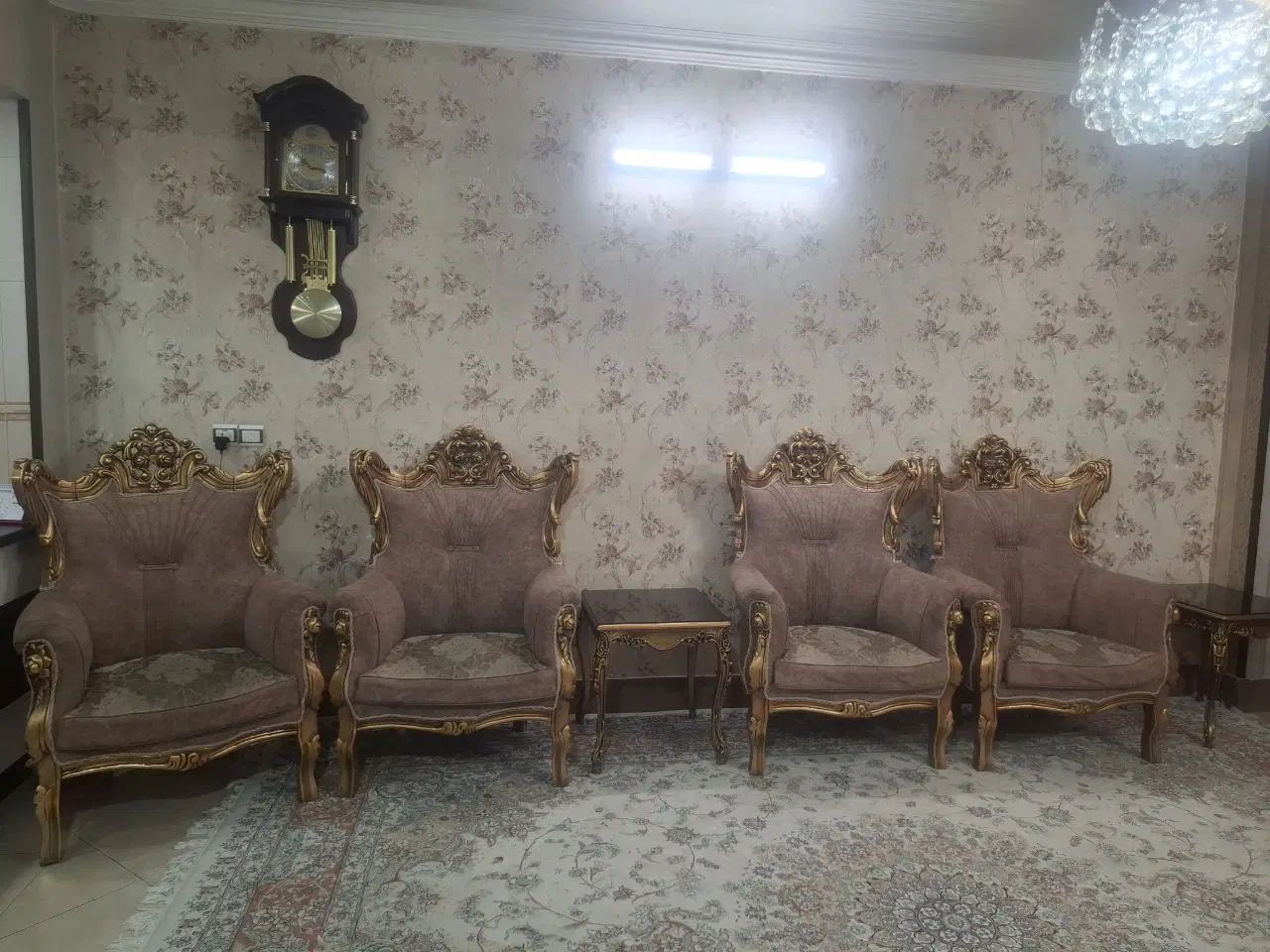 مبل و جلو مبلی|مبلمان خانگی و میز عسلی|اصفهان, جی شیر|دیوار