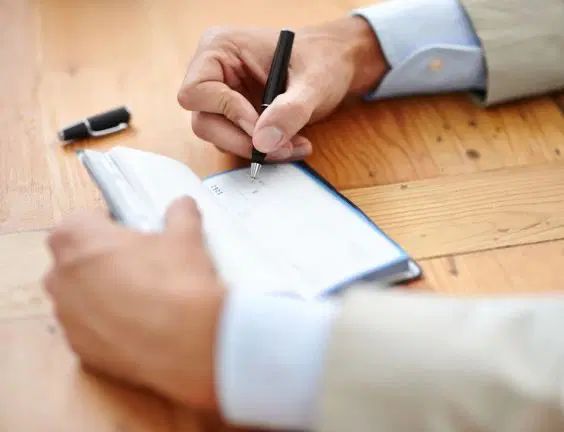 وکیل وصول مطالبات اسناد تجاری(چک،سفته،برات)|خدمات مالی، حسابداری، بیمه|کرج, گلشهر|دیوار