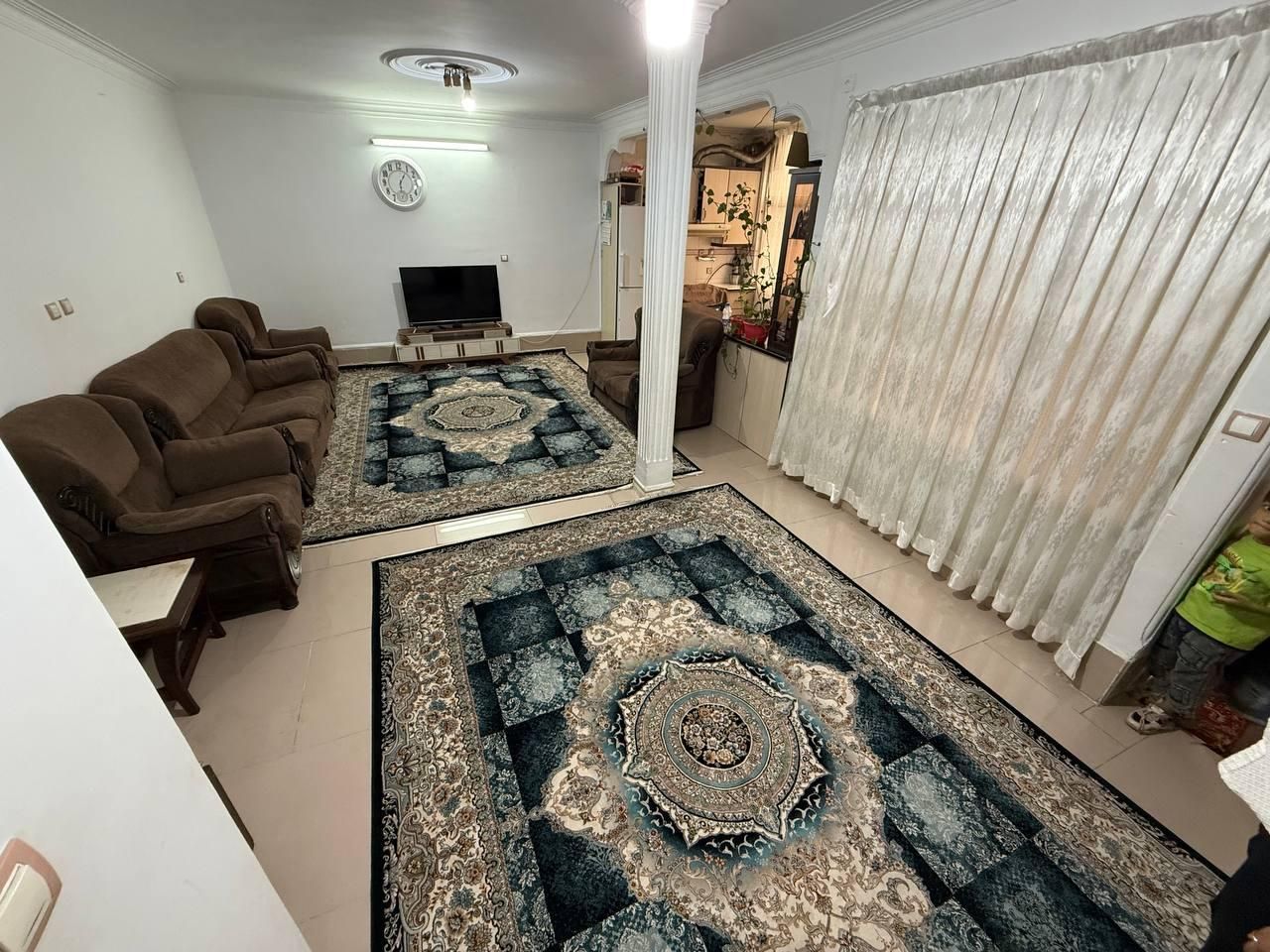 ۱۰۰متر۲خواب طبقه همکف تکواحدی خوش نقشه دنج