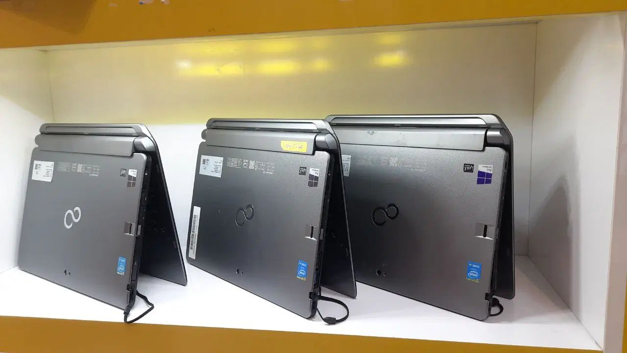 تبلت ویندوزی ۱۲ اینچ Fujitsu با کیبورد و قلم اصل|تبلت|تهران, گیشا|دیوار