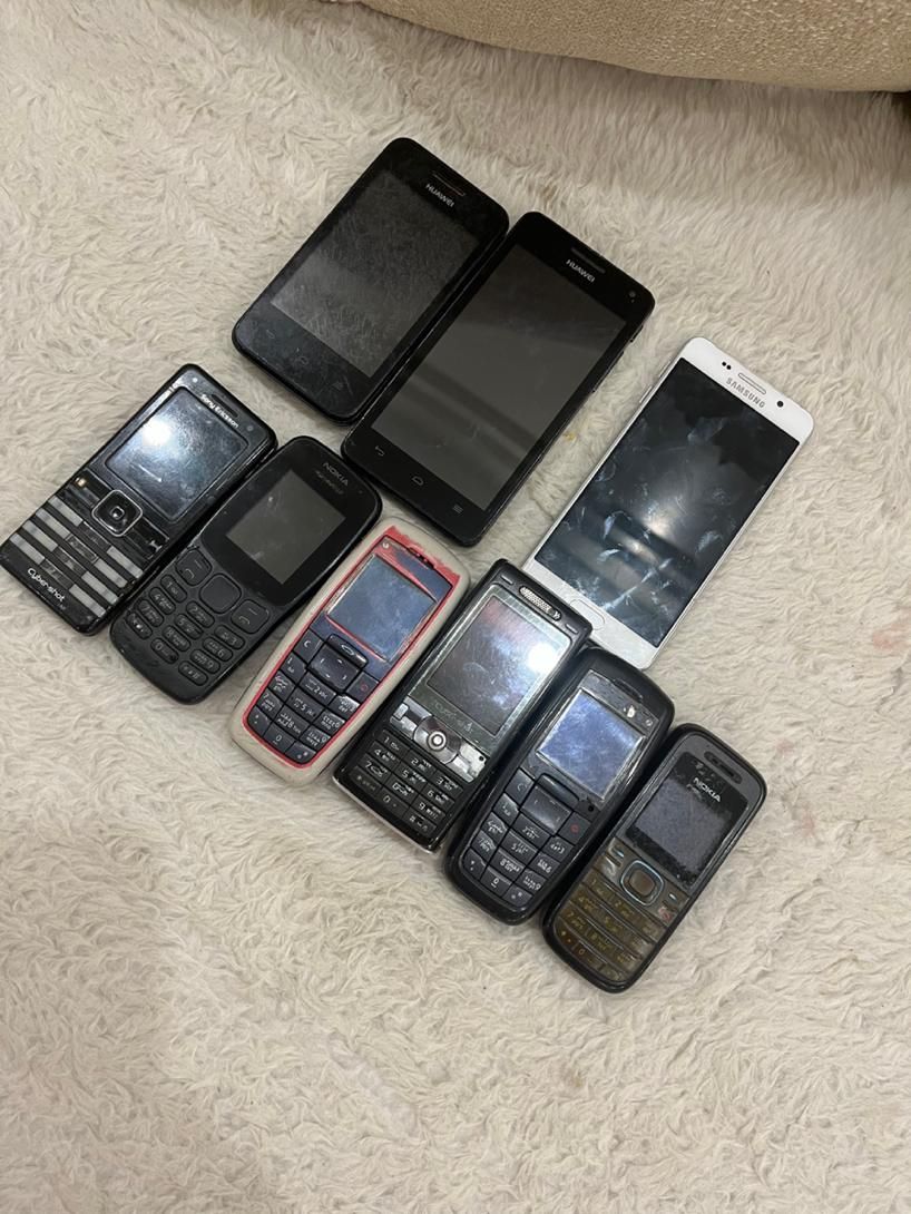 چند مدل گوشی کارکرده نوستالژی|موبایل|تهران, اتابک|دیوار