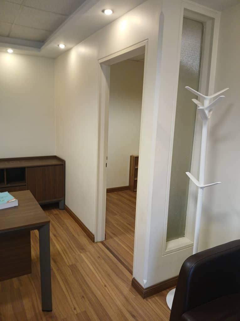 اداری ۵۰ متری /سند اداری/تاپ لوکیشن|فروش دفتر کار، اتاق اداری، مطب|تهران, دانشگاه علم و صنعت|دیوار
