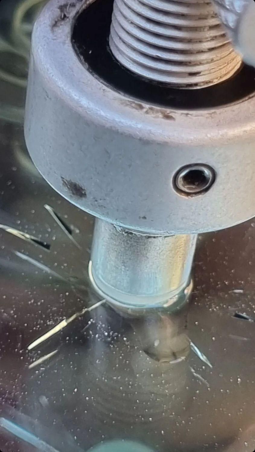 ترمیم شیشه و رفع پخش نور|خدمات موتور و ماشین|دورود, |دیوار