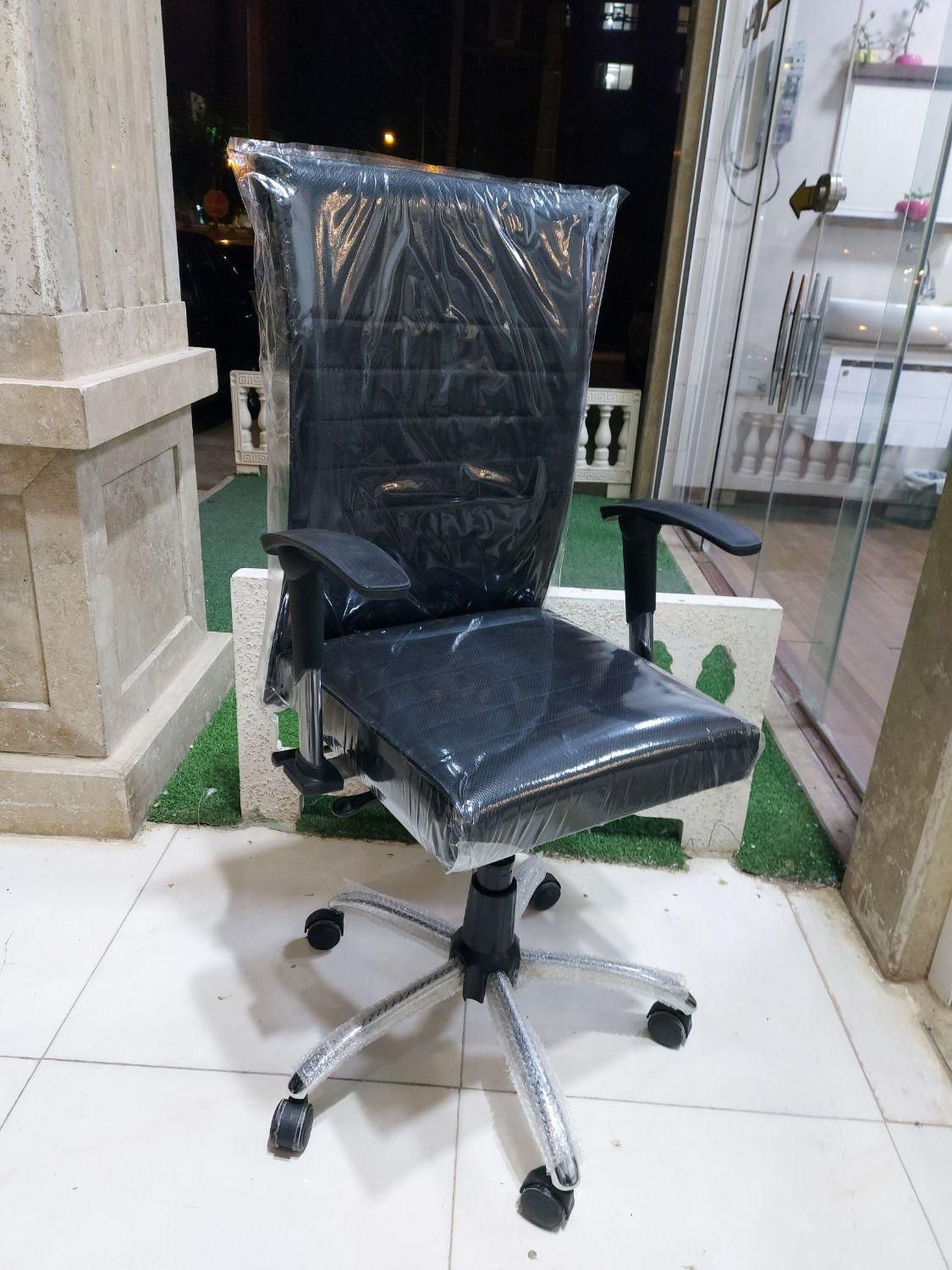 صندلی کارشناسی اوژن|فروشگاه و مغازه|شیراز, شهرک فرهنگیان|دیوار