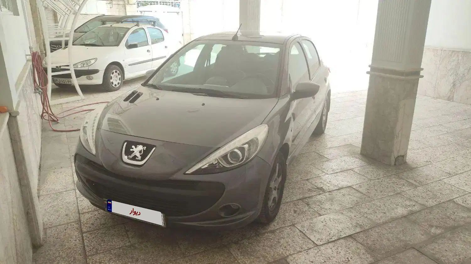 پژو 207 اتوماتیک مدل 97 گیربکس استثنائی|خودرو سواری و وانت|مشهد, چهارباغ|دیوار