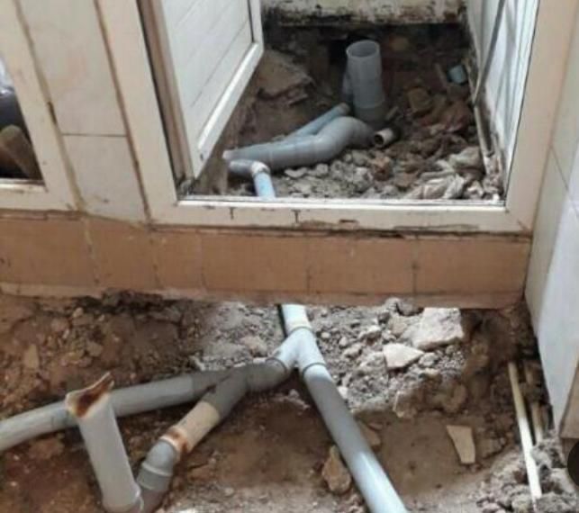 لوله کشی آب و فاضلاب و نصب پمپ در دولت آباد  شهرری|خدمات پیشه و مهارت|ری, دولت‌آباد|دیوار