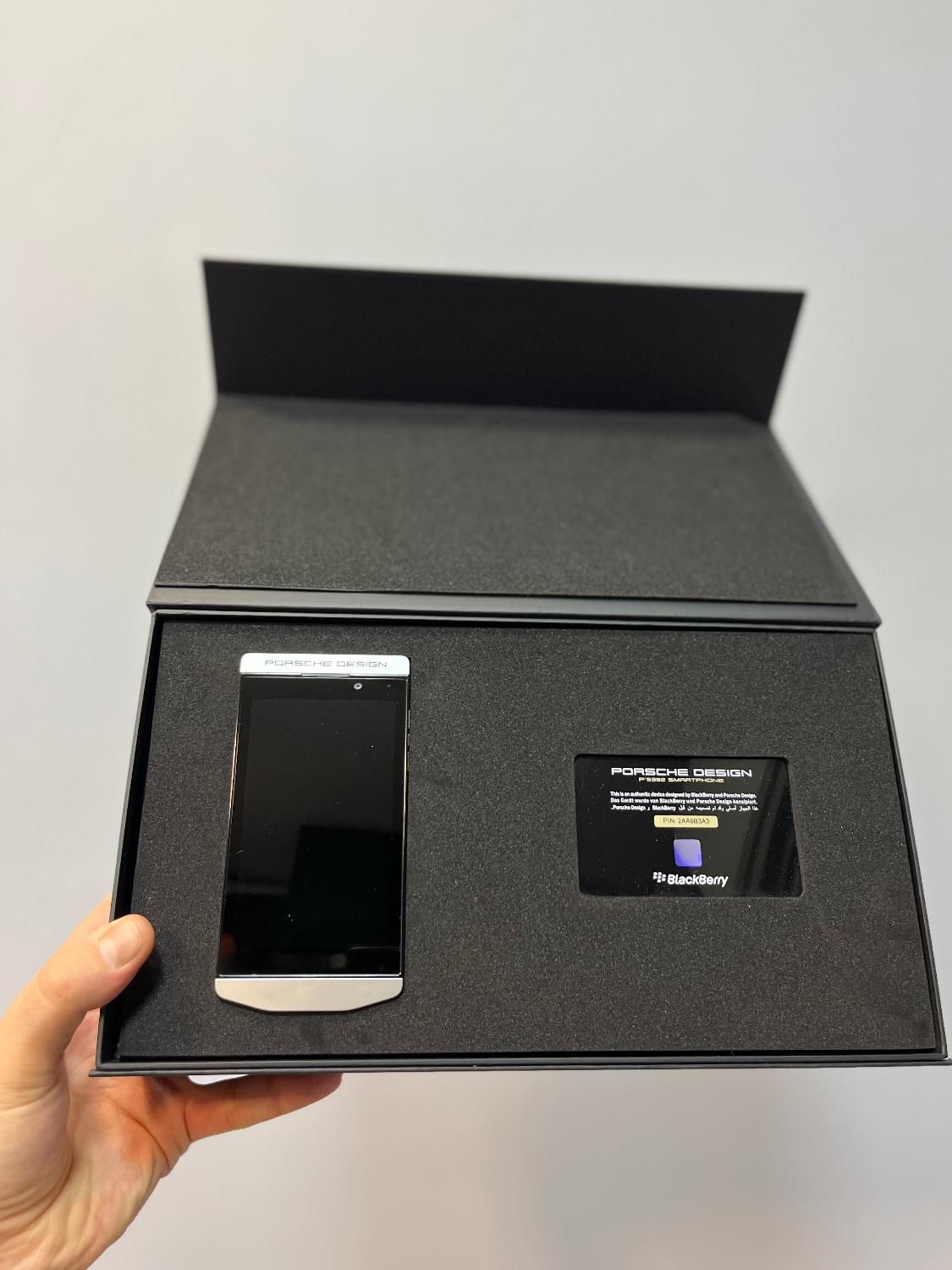 بلک‌بری Porsche Design P9982 با حافظهٔ ۶۴ گیگابایت|موبایل|تهران, شیخ هادی|دیوار