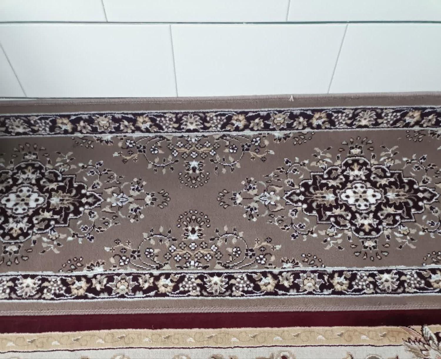 کناره قالی رنگ گردویی|فرش|بافق, |دیوار
