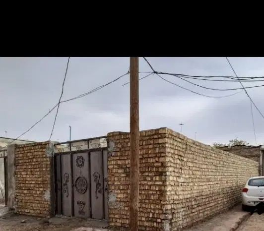 زمین مسکونی چهاردیواری با کنتور اب در روستای قروه|فروش زمین و ملک کلنگی|ابهر, |دیوار