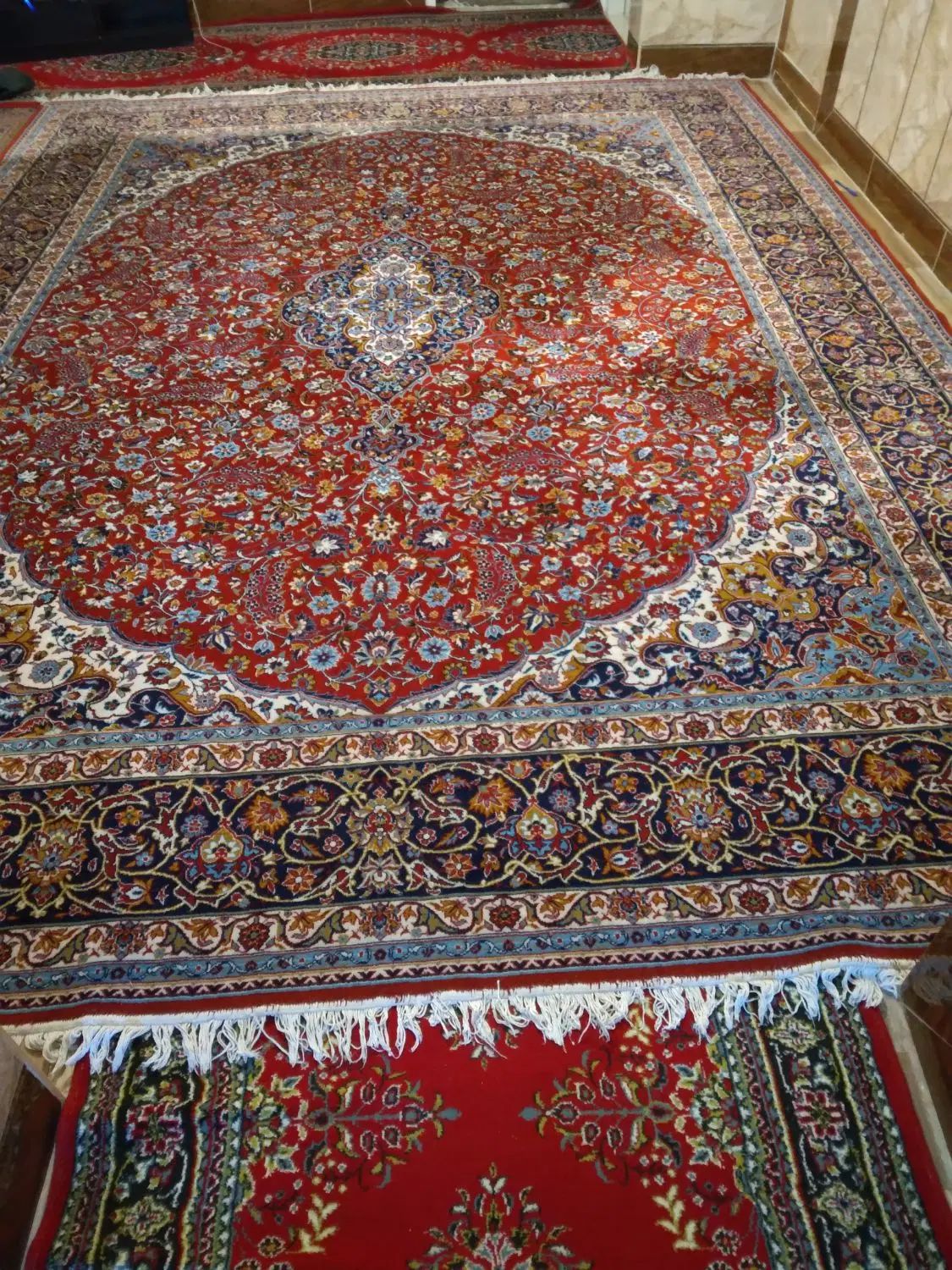 فرش ۱۲متری سالم در حد نو بدون پارگی سالم سالم|فرش|نهاوند, |دیوار