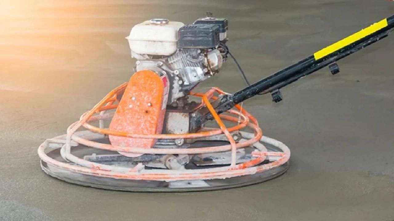 اجرای بتن ریزی و کفسازی با ماله پروانه|خدمات پیشه و مهارت|سنندج, |دیوار