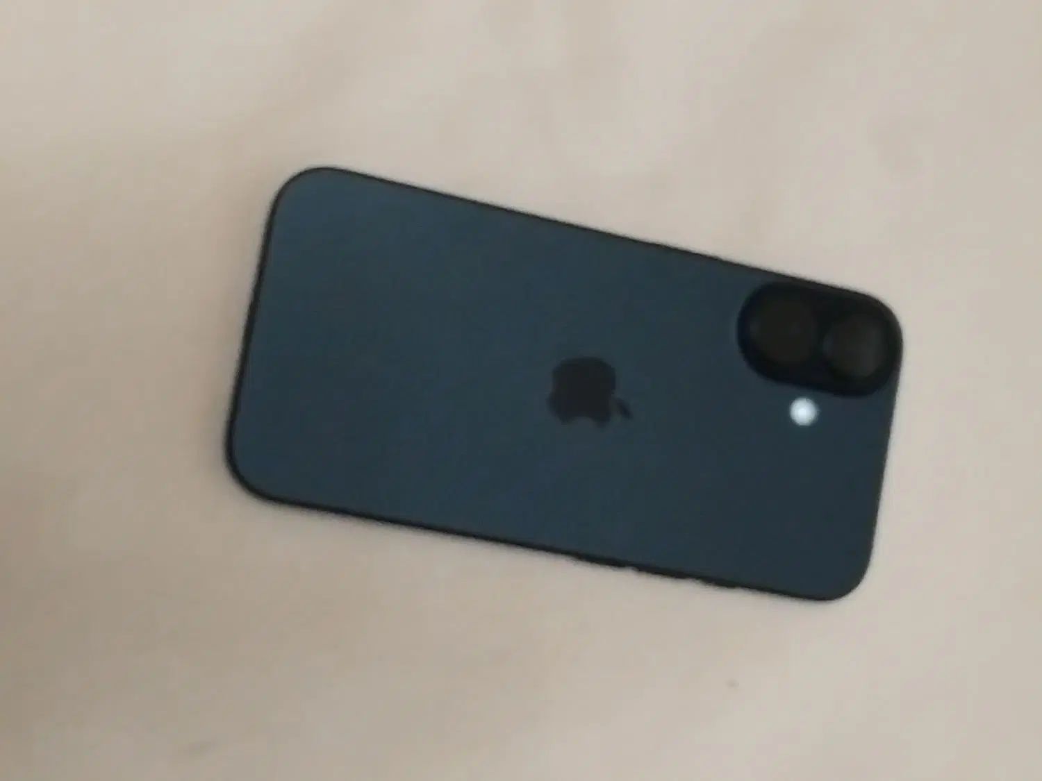 iPhone 16|موبایل|تهران, میدان ولیعصر|دیوار