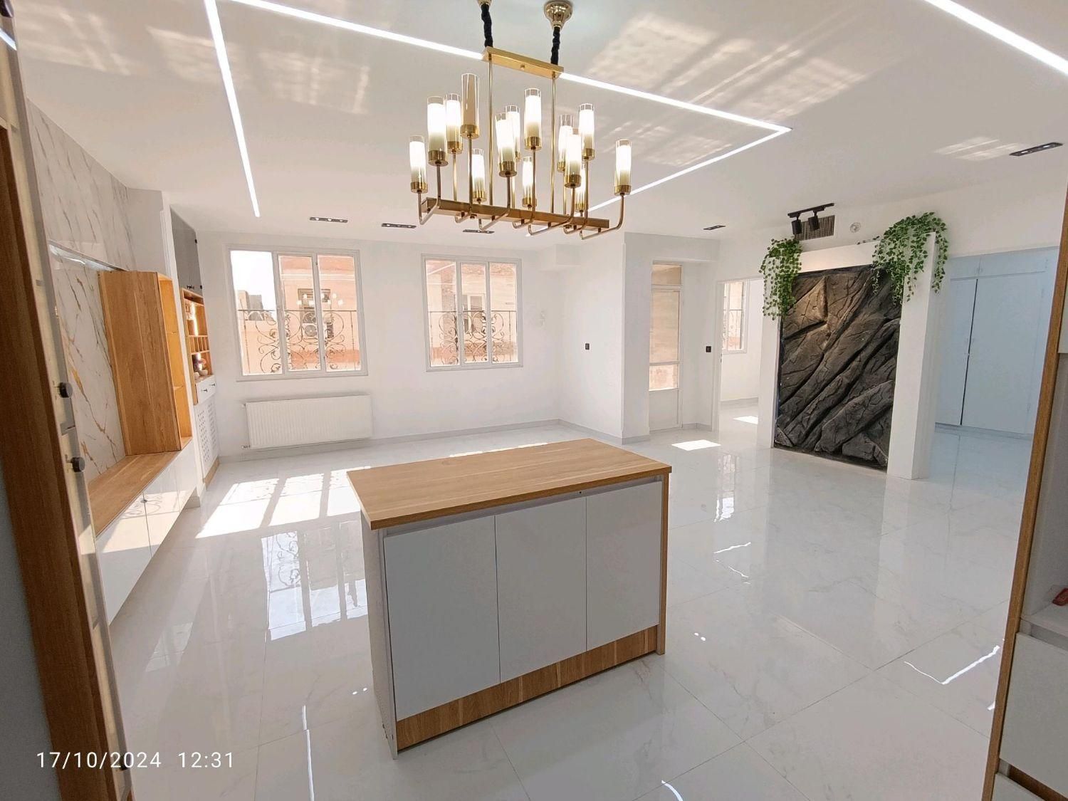 واحد سنددار تو بورس غرب تهران|فروش آپارتمان|تهران, صادقیه|دیوار