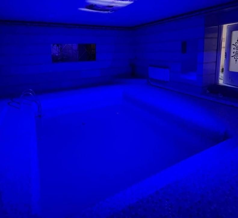 اجاره روزانه باغ ویلا استخر داخل ابگرم اول شاندیز|اجارهٔ کوتاه‌مدت ویلا و باغ|مشهد, آزادشهر|دیوار