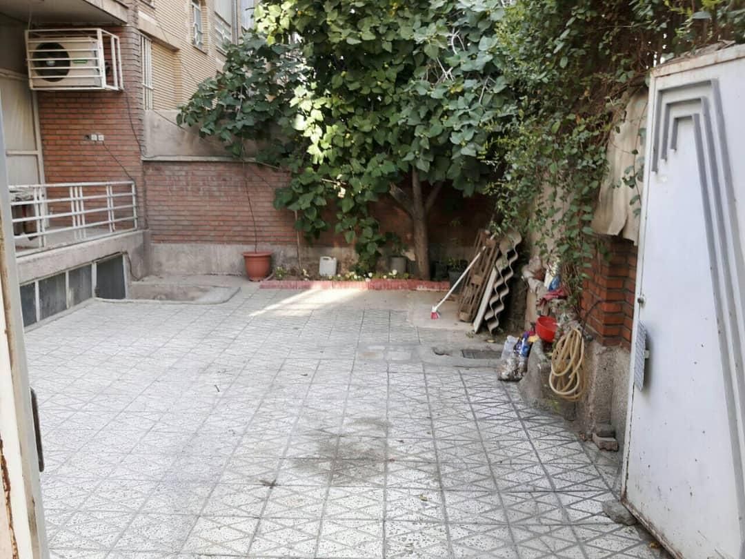 ۳۰۰متر دربست دوطبقه با پارکینگ جیحون سلیمانی|اجارهٔ خانه و ویلا|تهران, سلیمانی|دیوار
