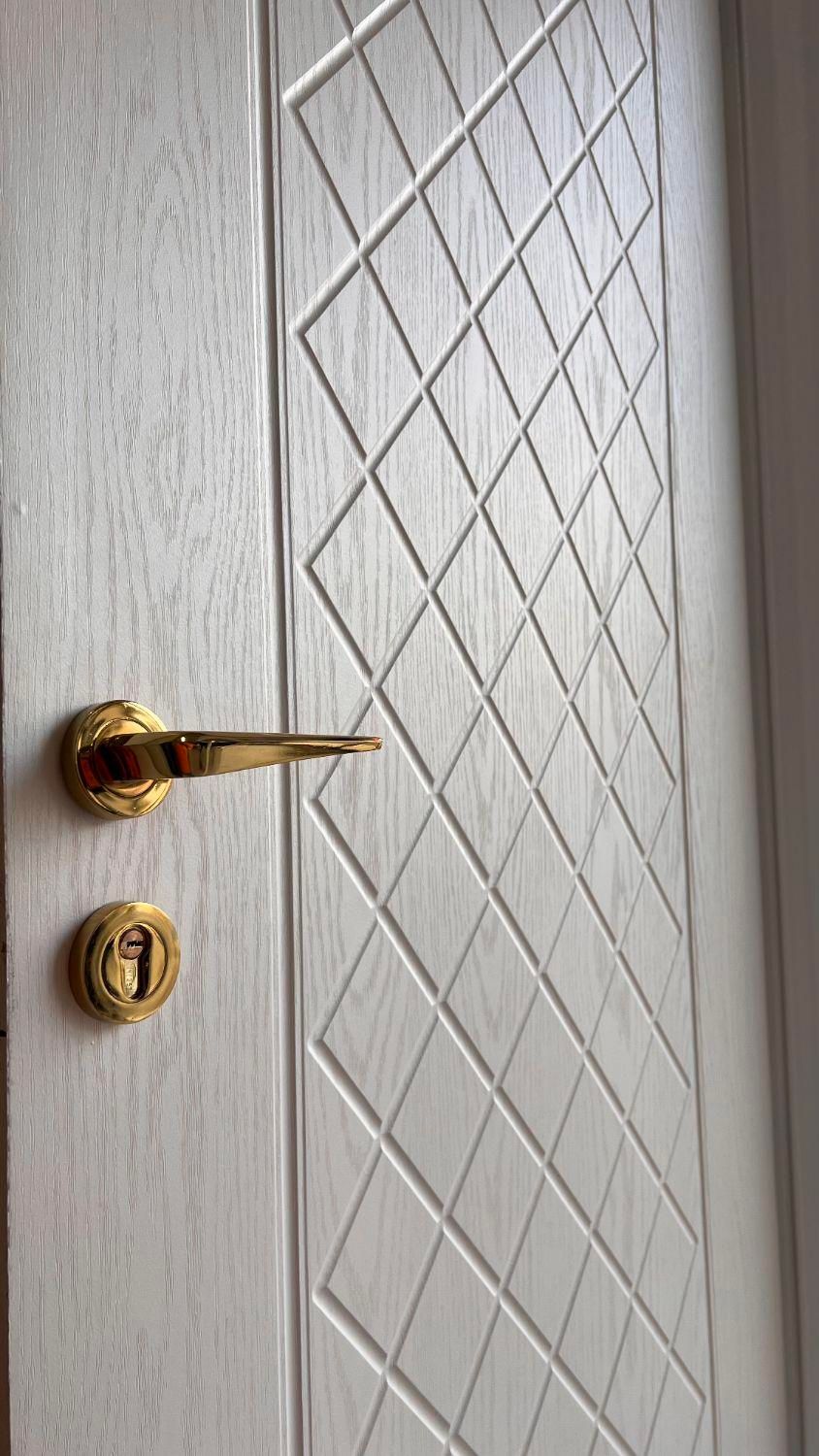 درب اتاق مدل لوزی در چوبی اتاقی سرویس حمام|مصالح و تجهیزات ساختمان|کرج, حصارک بالا|دیوار