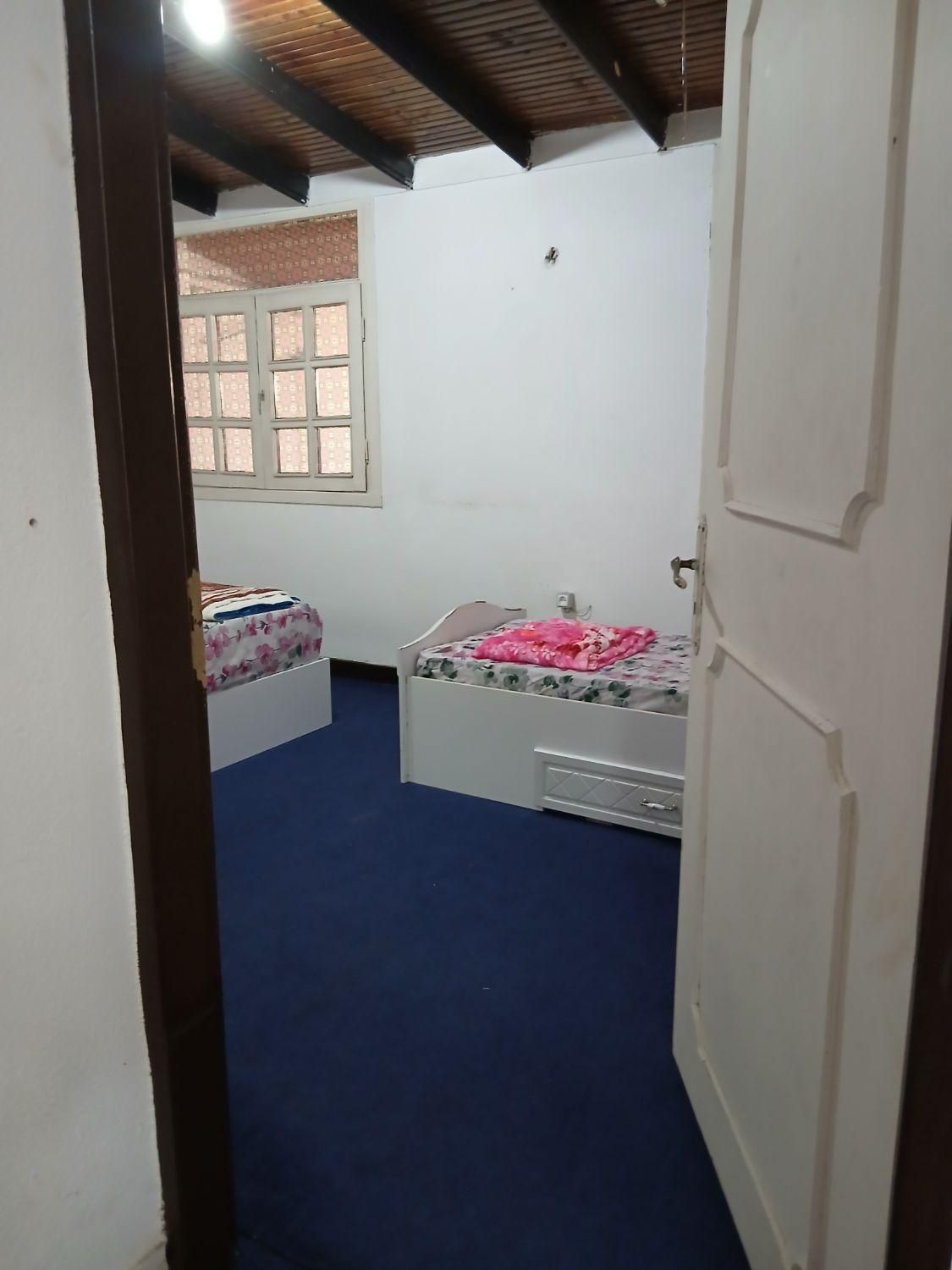 اجاره خانه ویلائی با محوطه ۳۵۰ متردراستقامت ۲ رشت|اجارهٔ کوتاهمدت آپارتمان و سوئیت|رشت, استقامت ۲|دیوار