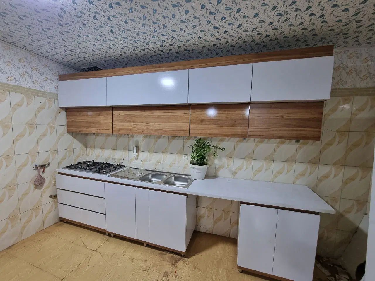سرویس کابینت پله ای ۳/۵ متر باسینک اخوان گازاستیل|مصالح و تجهیزات ساختمان|میاندوآب, |دیوار