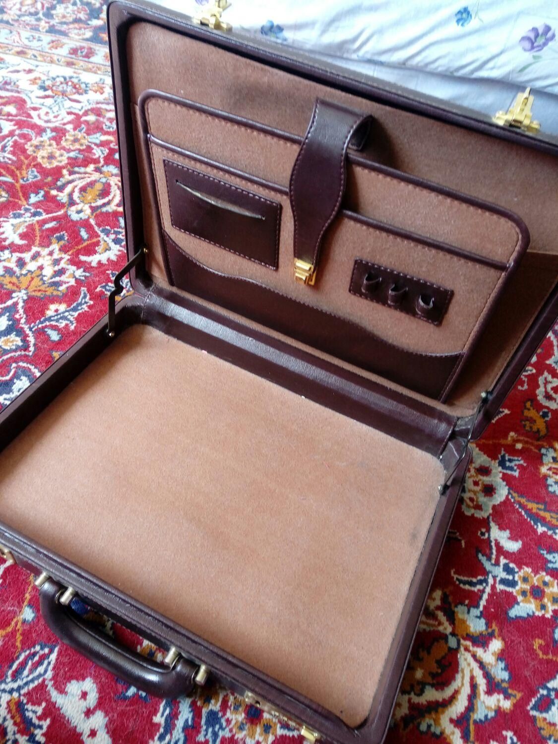 کیف سامسونت|کیف، کفش، کمربند|شهرکرد, |دیوار