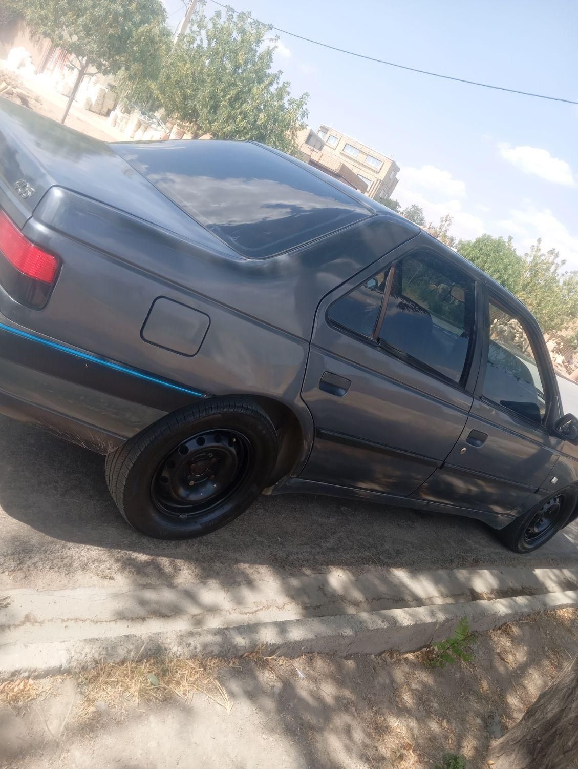 پژو 405 جی ال ایکس (GLX)، مدل ۱۳۹۱|خودرو سواری و وانت|همدان, |دیوار