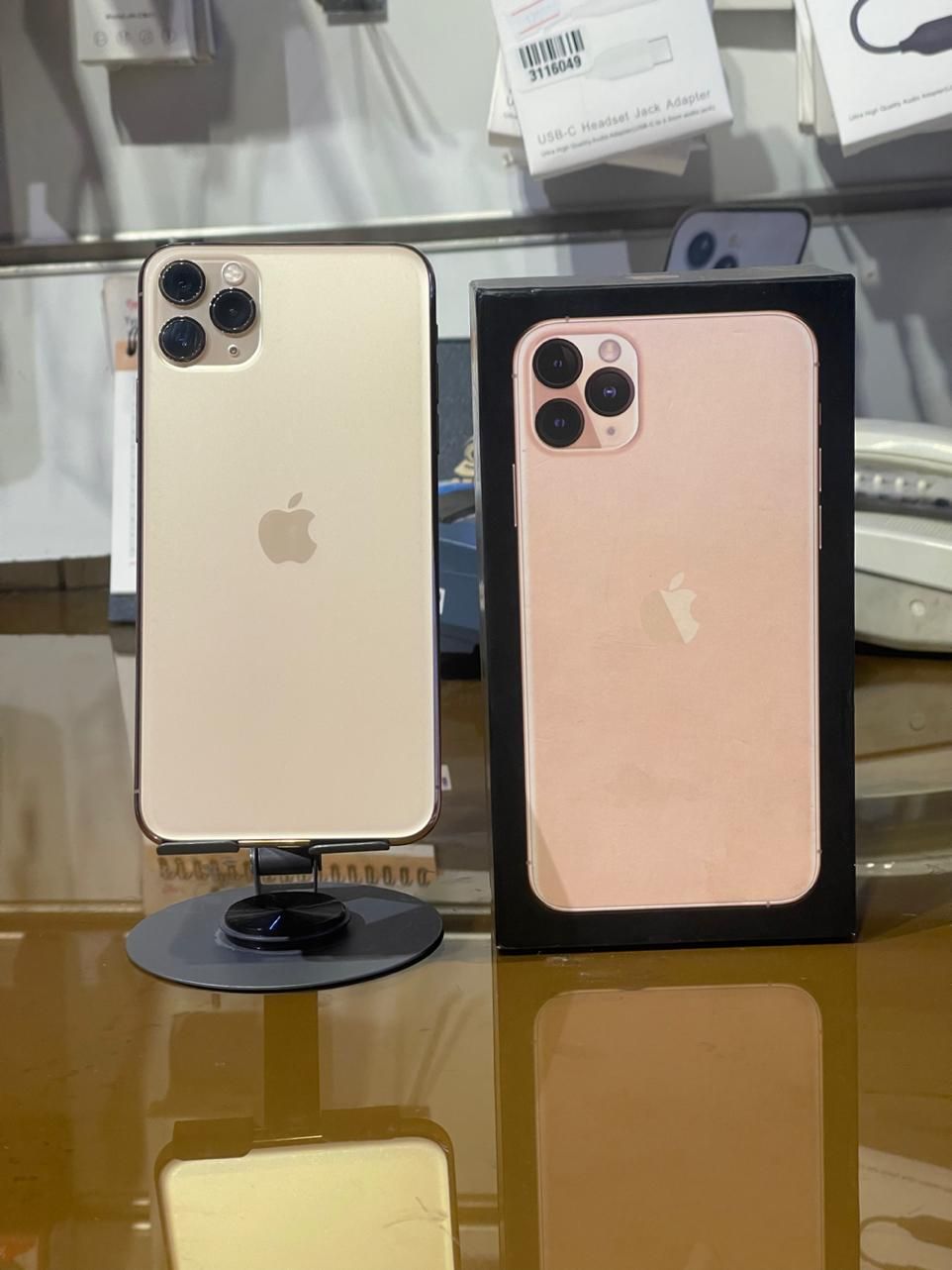 iPhone 11 pro max 256 ایفون یازده طلایی|موبایل|مشهد, آزادشهر|دیوار