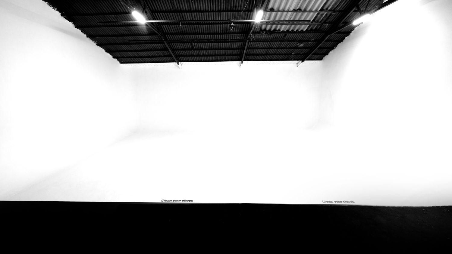 اجاره استودیو وایت باکس و بلک باکس رنتال تجهیزات|اجارهٔ کوتاهمدت دفتر کار و فضای آموزشی|تهران, شهرک طالقانی|دیوار