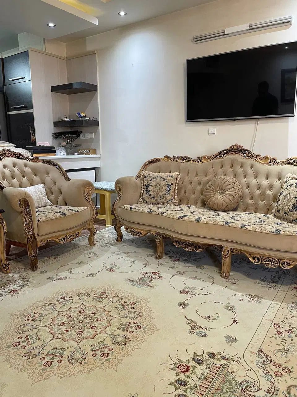 مبلمان سلطنی|مبلمان خانگی و میز عسلی|تهران, چیذر|دیوار