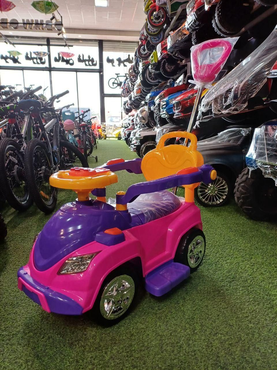 فروش سه چرخه ماشین دسته دار طرح مجیکار|اسباب‌بازی بچه|مشهد, توس (بلوار توس)|دیوار