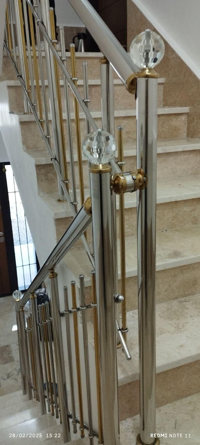 اجرای نرده استیل تعمیرات نرده نصاب نرده|خدمات پیشه و مهارت|ارومیه, |دیوار