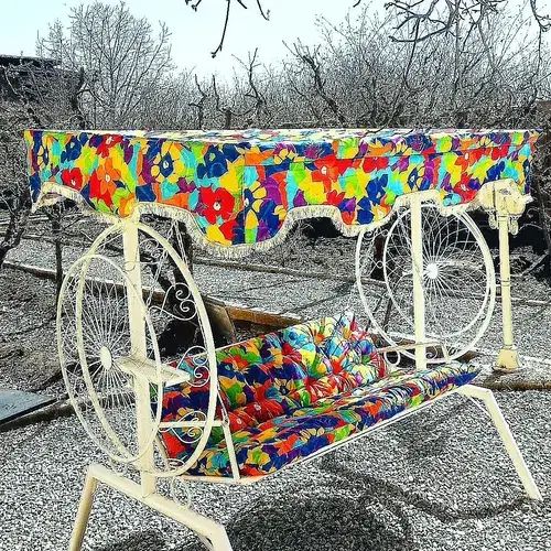 تولید مستقیم/صندلی تاب باغی طرح گلبرگی|مبلمان خانگی و میز عسلی|اندیشه, اندیشه فاز ۴|دیوار