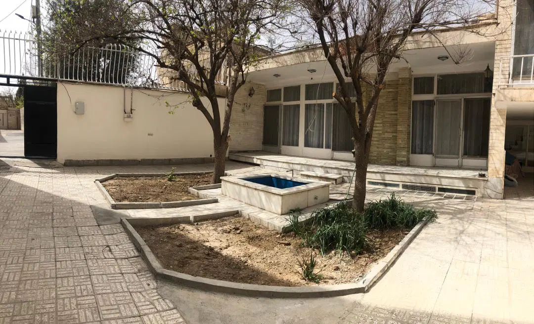 فروش ویلایی 290 متری ملک شهر|فروش خانه و ویلا|اصفهان, ناصرخسرو|دیوار