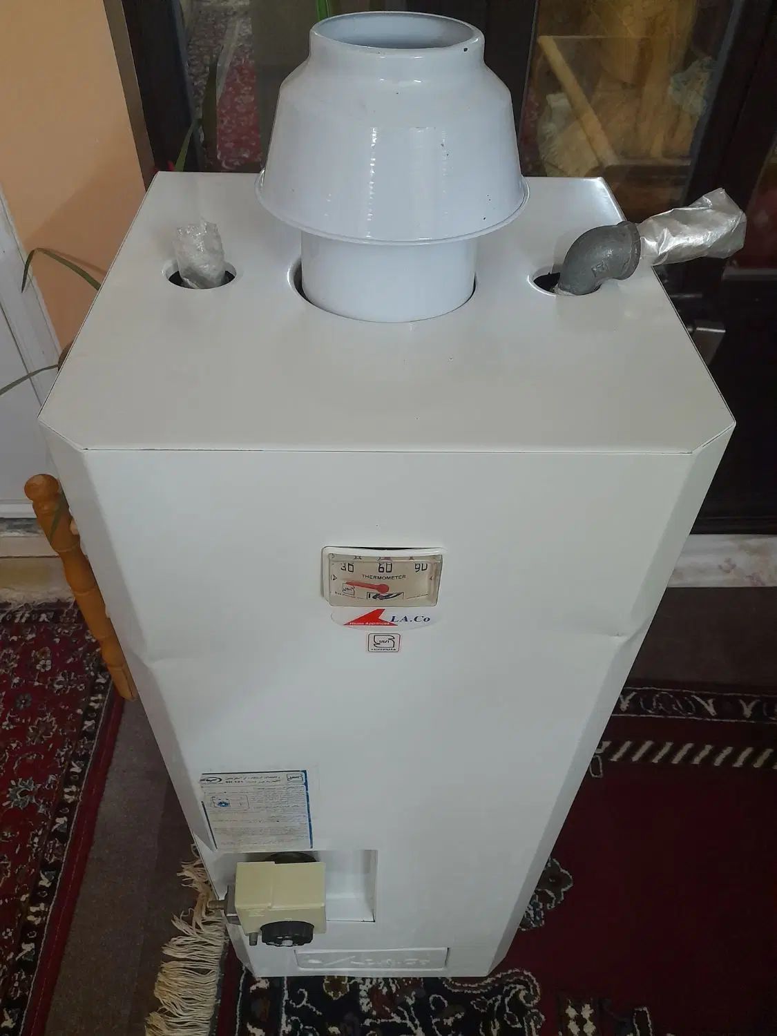 آبگرمکن گازسوزدیواری،۵۰لیتری،خودجوش وچندمدل دیگر|آبگرمکن، پکیج، شوفاژ|کاشان, ملا حبیب‌الله شریف|دیوار