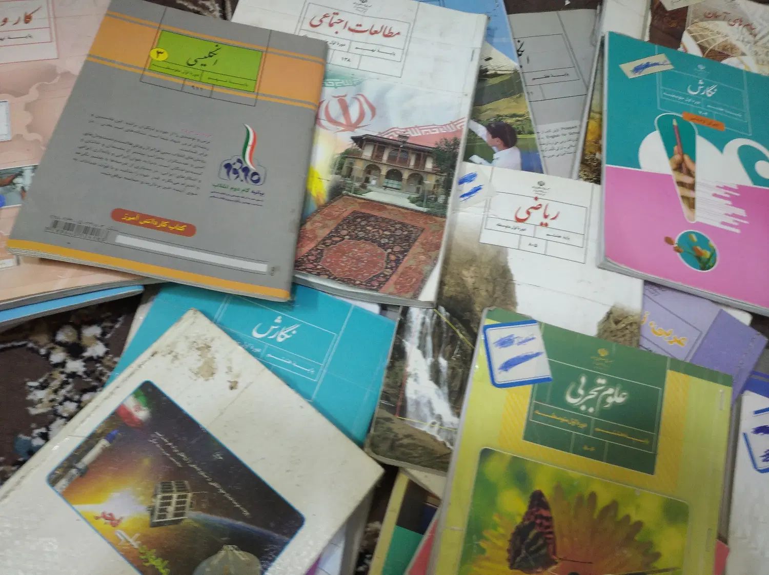 کتاب درسی هفتم و هشتم و نهم|کتاب و مجله آموزشی|مشهد, خین عرب|دیوار